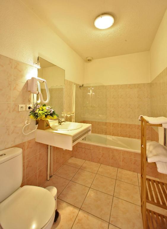 Le Sorbier Hotell Razac-sur-lʼIsle Eksteriør bilde