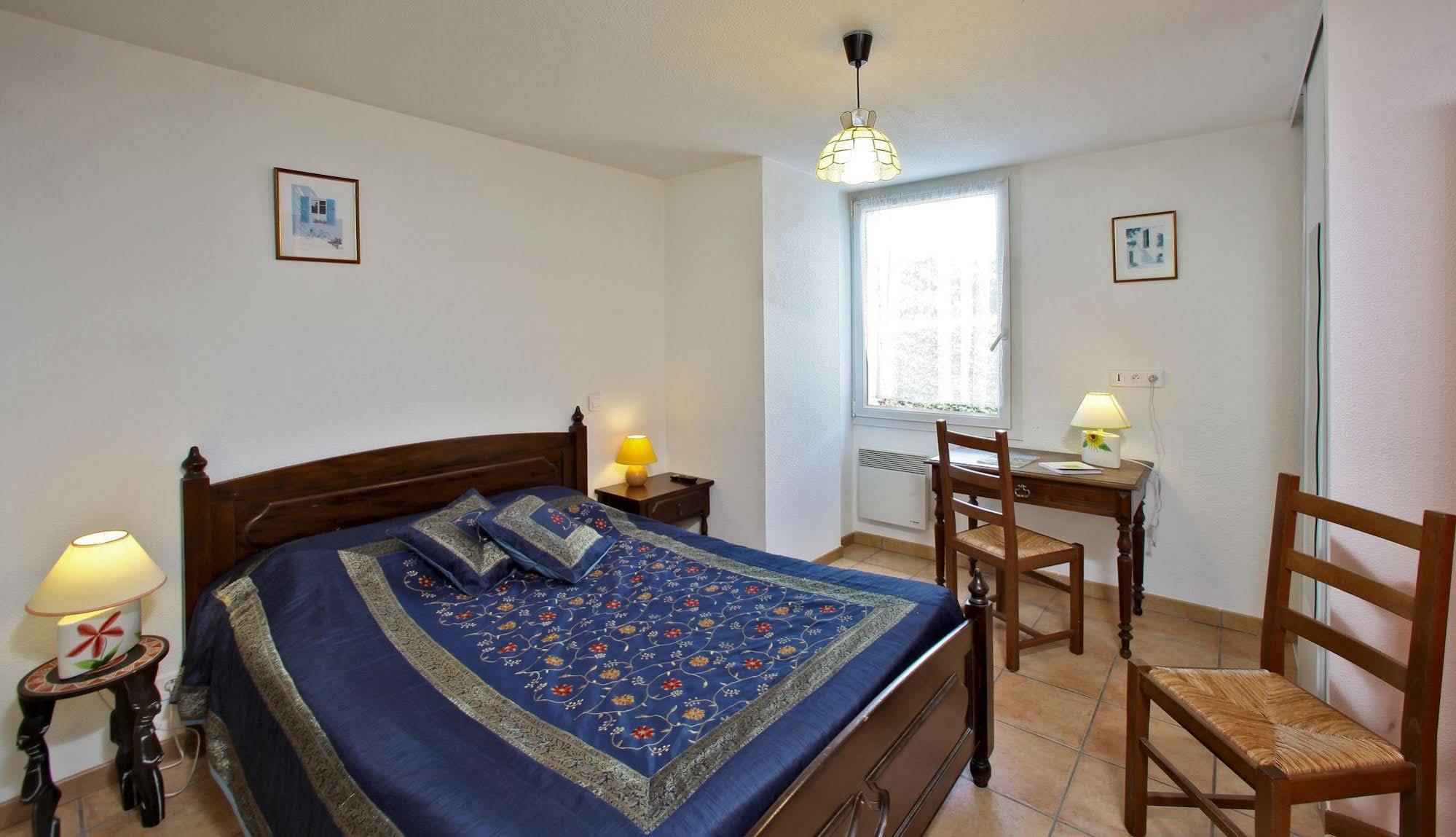 Le Sorbier Hotell Razac-sur-lʼIsle Eksteriør bilde